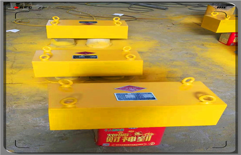 除鐵器，哪三大因素影響除鐵器的除鐵效果_除鐵器在裝車運(yùn)輸時(shí)要遵循的規(guī)定型號(hào)表_磁場(chǎng)強(qiáng)度標(biāo)準(zhǔn)范圍