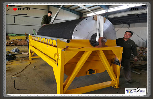 磁選機(jī)，磁選機(jī)獨(dú)特的優(yōu)點(diǎn)得到多數(shù)人的認(rèn)可!_鐵礦磁選機(jī)獨(dú)特的優(yōu)點(diǎn)得到多數(shù)人的認(rèn)可!磁場一般為多少_磁塊如何排列 