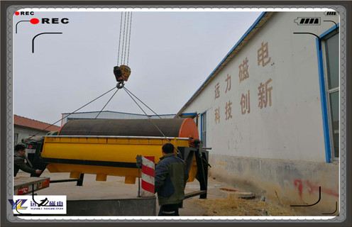 磁選機(jī)，磁選機(jī)選礦工藝上不同的用戶精心設(shè)計(jì)選礦設(shè)備！_鐵礦選礦磁選機(jī)選礦工藝上不同的用戶精心設(shè)計(jì)選礦設(shè)備！磁場(chǎng)一般為多少_磁塊如何排列