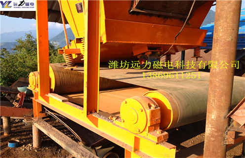 永磁帶式磁選機(jī)，永磁帶式高梯度磁選機(jī)研制_遠(yuǎn)力為您講述永磁帶式高梯度磁選機(jī)研制磁場(chǎng)分布圖 