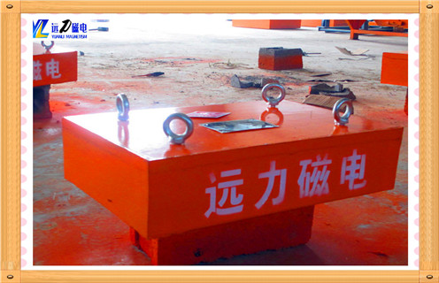 懸掛永磁除鐵器，河南懸掛永磁除鐵器批發(fā)知識參數(shù)_內(nèi)部磁塊安裝方法_河南懸掛永磁除鐵器批發(fā)型號價格