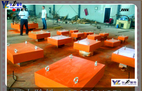 手動(dòng)永磁除鐵器，安徽手動(dòng)永磁除鐵器參數(shù)_內(nèi)部磁塊安裝方法_安徽手動(dòng)永磁除鐵器型號(hào)價(jià)格