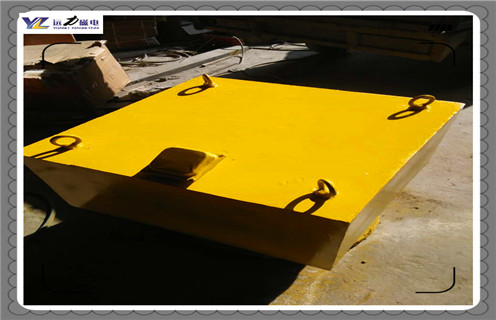 永磁除鐵器，內蒙古懸掛式永磁除鐵器參數(shù)_內部磁塊安裝方法_內蒙古懸掛式永磁除鐵器型號價格