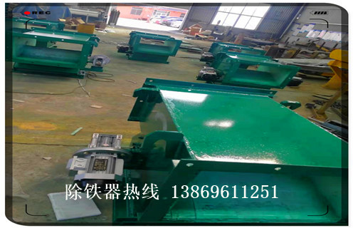 永磁管道式自動除鐵器，北京永磁管道式自動除鐵器_遠(yuǎn)力北京永磁管道式自動除鐵器安裝示意圖型12000高斯_可定制工作原理 