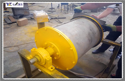 皮帶永磁滾筒，山東皮帶永磁滾筒_滾筒磁選機(jī)多少錢一臺，山東皮帶永磁滾筒工作原理