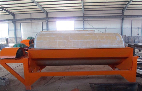 永磁磁選機(jī)，吉林永磁磁選機(jī)構(gòu)造_吉林永磁磁選機(jī)構(gòu)造磁場(chǎng)一般為多少_磁塊如何排列