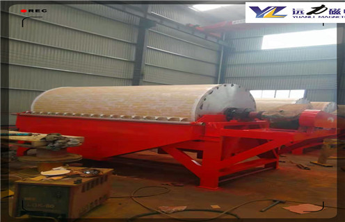 鐵礦磁選機，山東鐵礦磁選機工作原理_山東鐵礦磁選機工作原理工作視頻十大品牌教你如何選擇設(shè)備