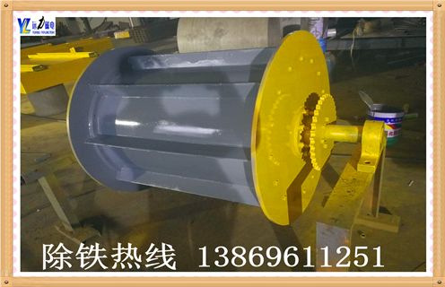 強(qiáng)磁除鐵滾筒，廣西強(qiáng)磁除鐵滾筒_黑龍江強(qiáng)磁永磁滾筒結(jié)構(gòu)圖多少錢一臺(tái)，廣西強(qiáng)磁除鐵滾筒結(jié)構(gòu)圖磁塊安裝內(nèi)部結(jié)構(gòu)圖 