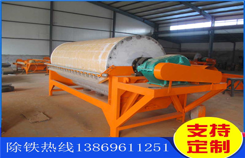 錳礦干式磁選機，云南錳礦干式磁選機_結(jié)構(gòu)工作原理圖_云南錳礦干式磁選機如何調(diào)整及工藝流程圖